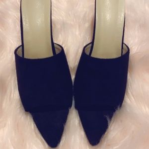 Black Pointy Toe Suede Like Heels